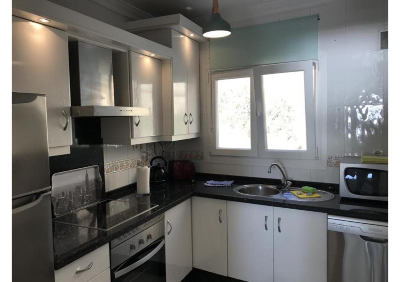Sunny Apartment On Burriana Beach Nerja Ngoại thất bức ảnh