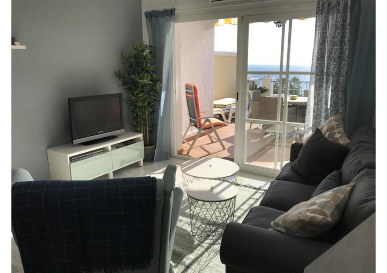 Sunny Apartment On Burriana Beach Nerja Ngoại thất bức ảnh